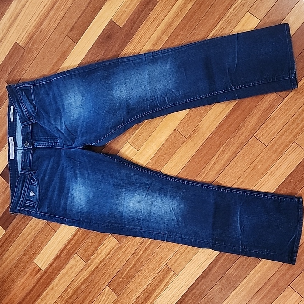 Guess Relaxed Tapered mens Jeans Size 40 x 32